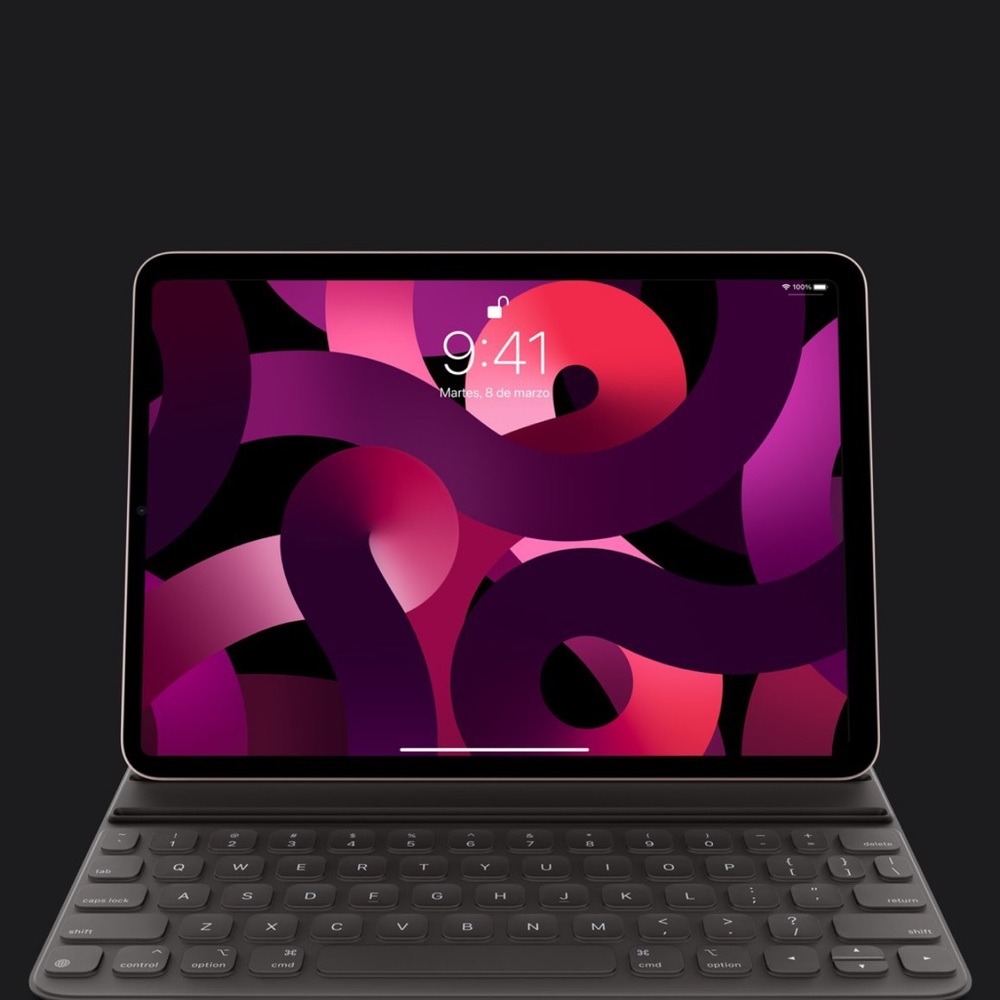 USED APPLE IPAD SMART KEYBOARD FOR IPAD AIR 3